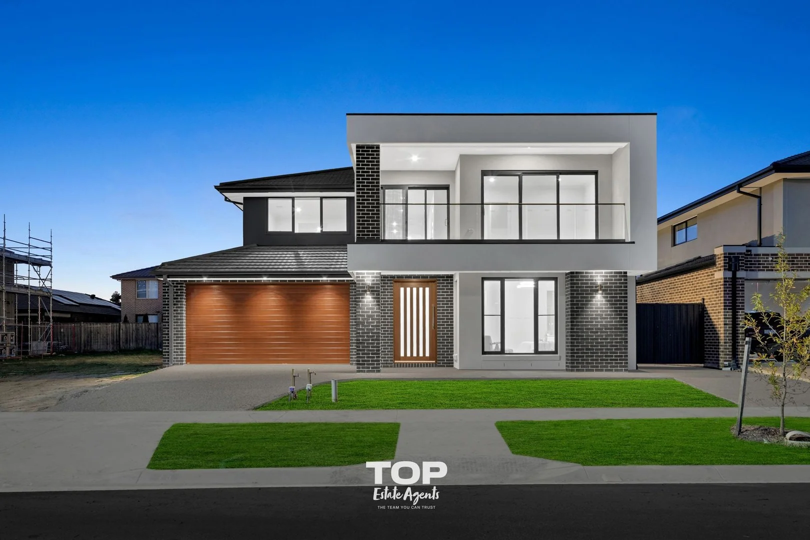 75 Gator Esplanade, Clyde North VIC 3978