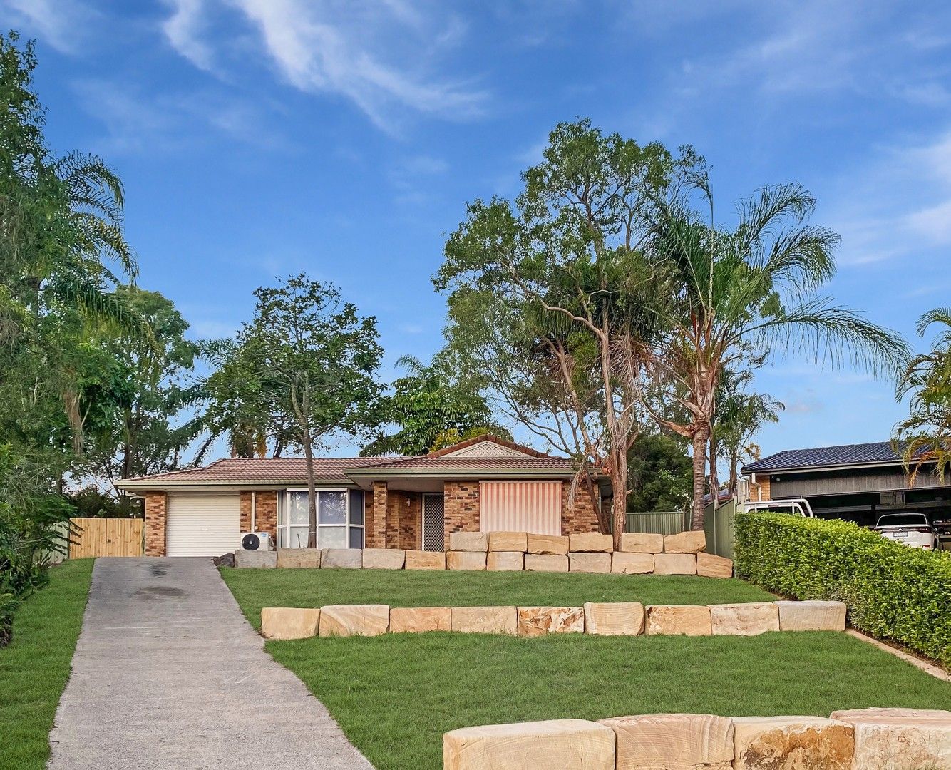 4 bedrooms House in 6 Bunya Court HELENSVALE QLD, 4212