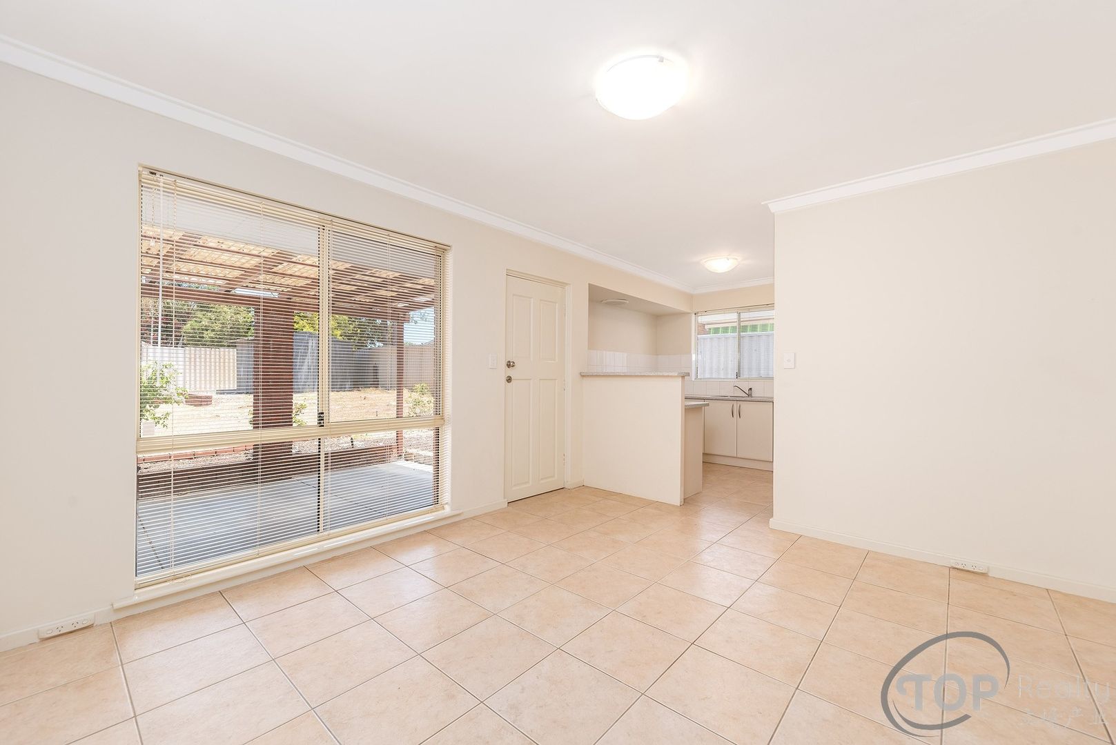 117 Burrendah Boulevard, Willetton WA 6155, Image 2