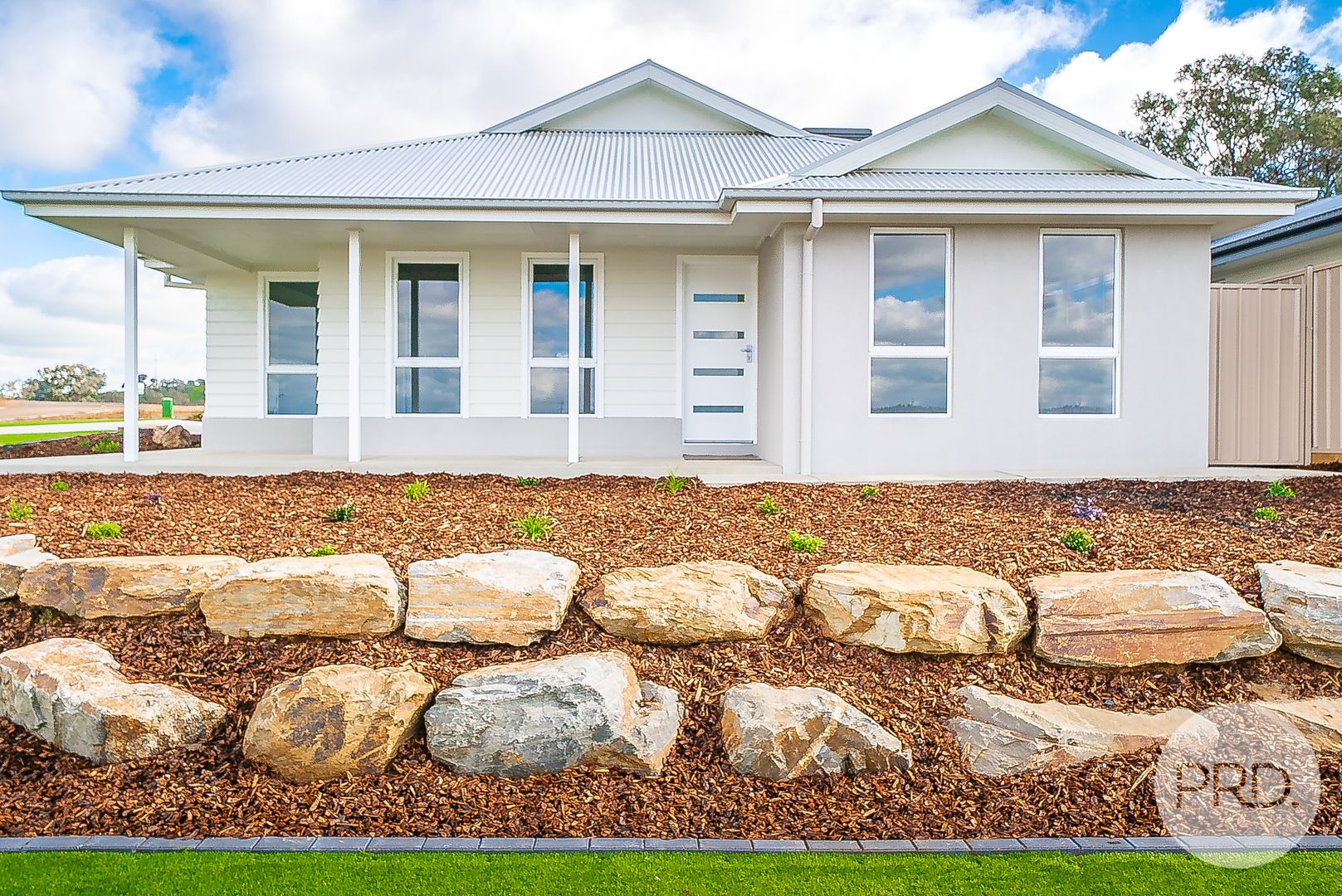 34 Watson Boulevard, Lloyd Property History & Address Research Domain