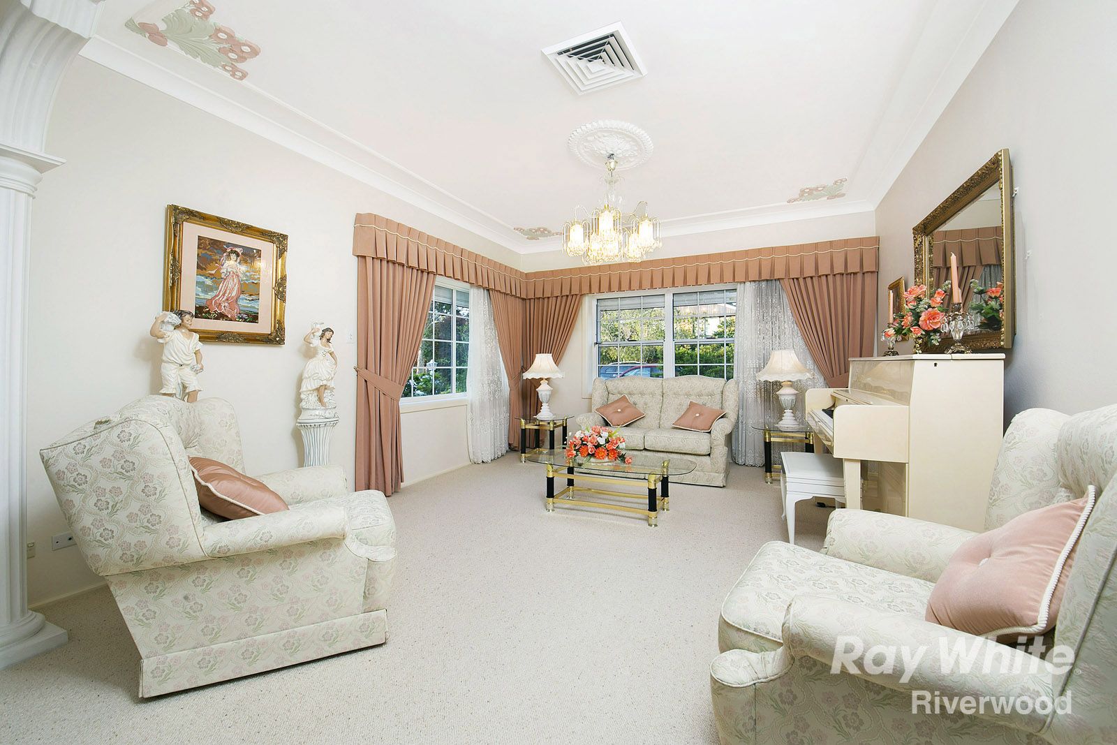 1 Charm Place, Peakhurst NSW 2210, Image 2