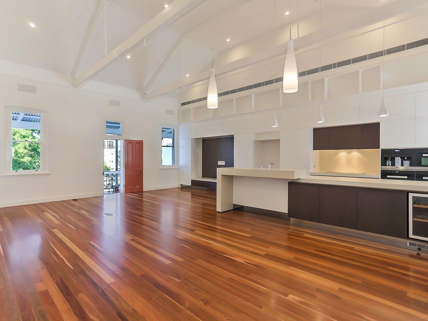 4 bedrooms Apartment / Unit / Flat in 8/110 Main Street KANGAROO POINT QLD, 4169