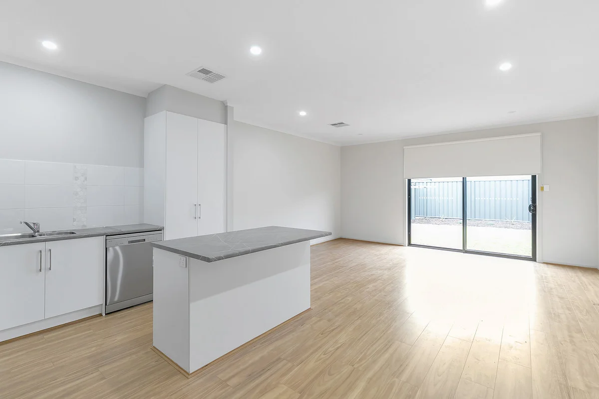 Additional image 2 of 7 Russell Road, Mount Barker SA 5251