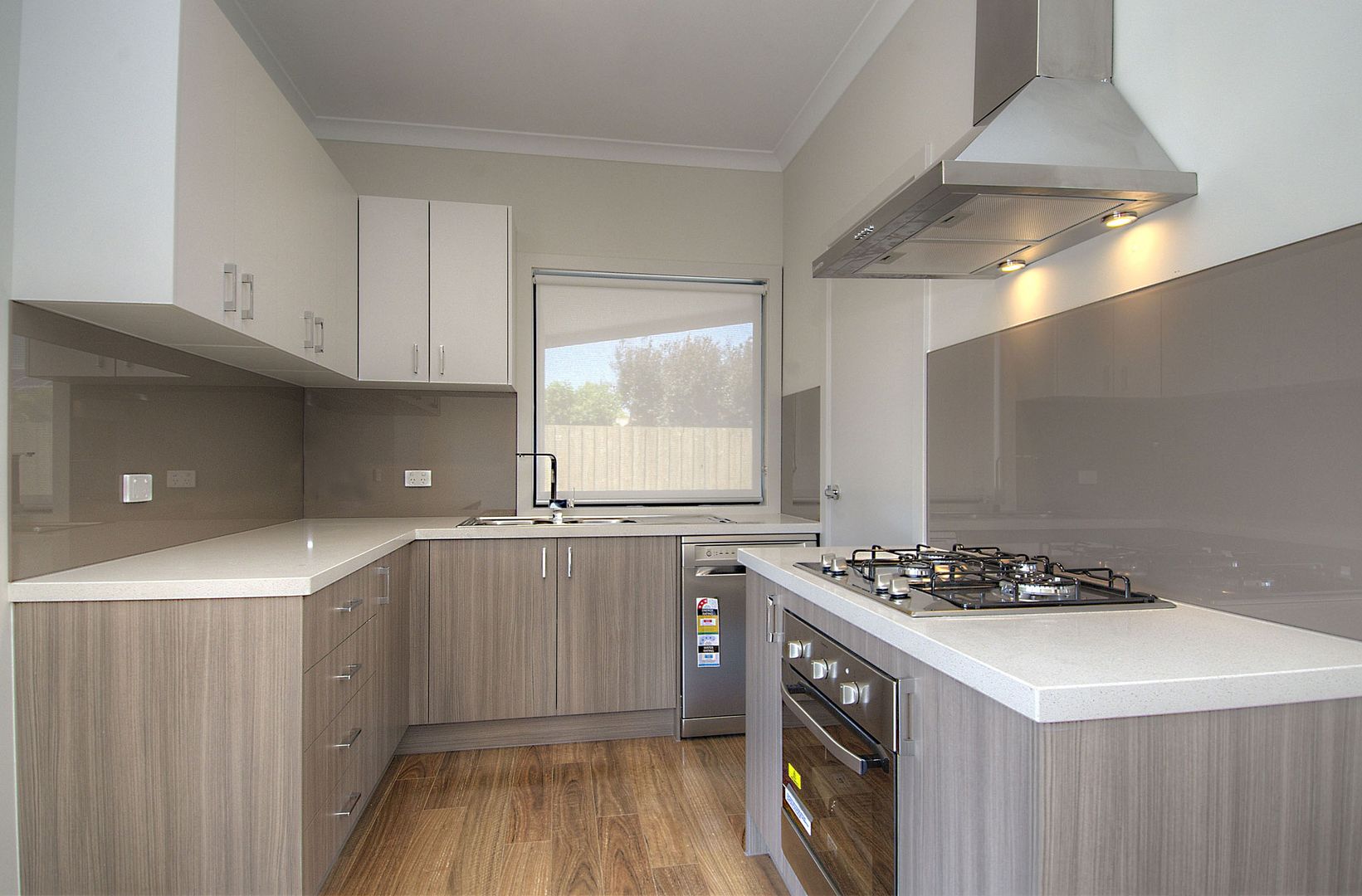 2/17 Lambourne Avenue, Rowville VIC 3178 Apartment For Rent 465