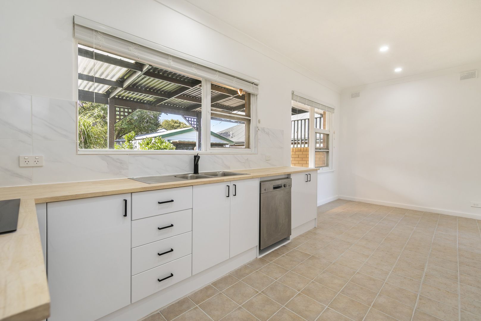 104 Nelson Road, Valley View SA 5093, Image 1
