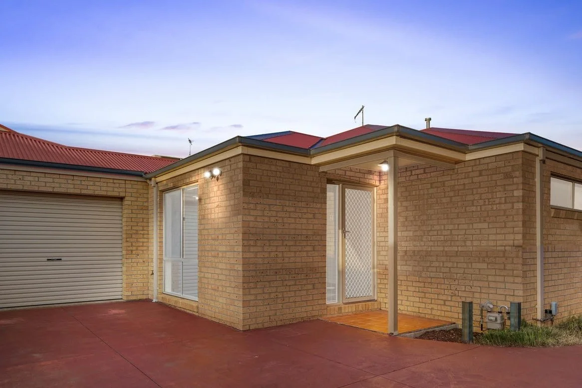 2/22 Francis Street, Werribee VIC 3030