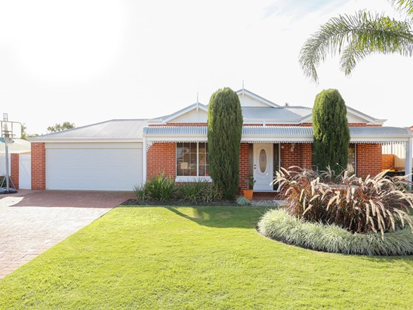 38 Greenough Court, Jane Brook WA 6056