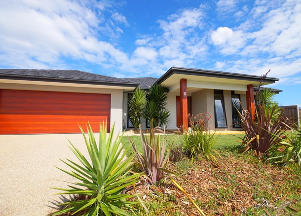 6 Dunes Road, Cowes VIC 3922