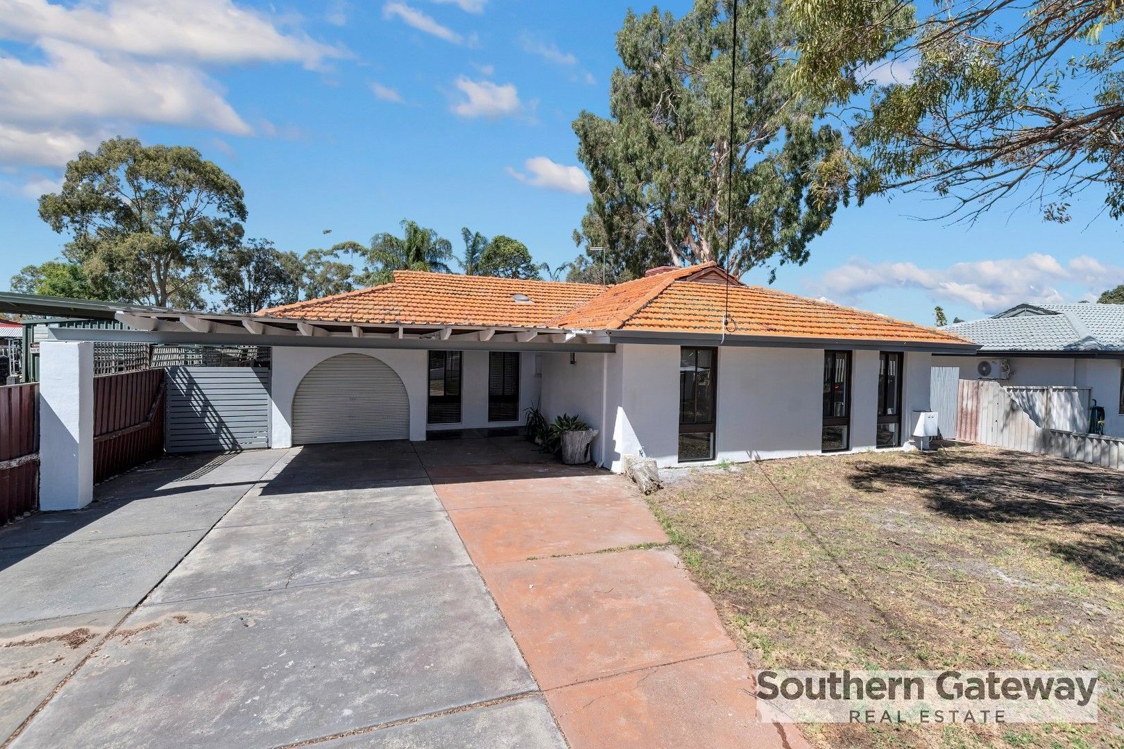 37 Madden Way, Parmelia WA 6167, Image 0