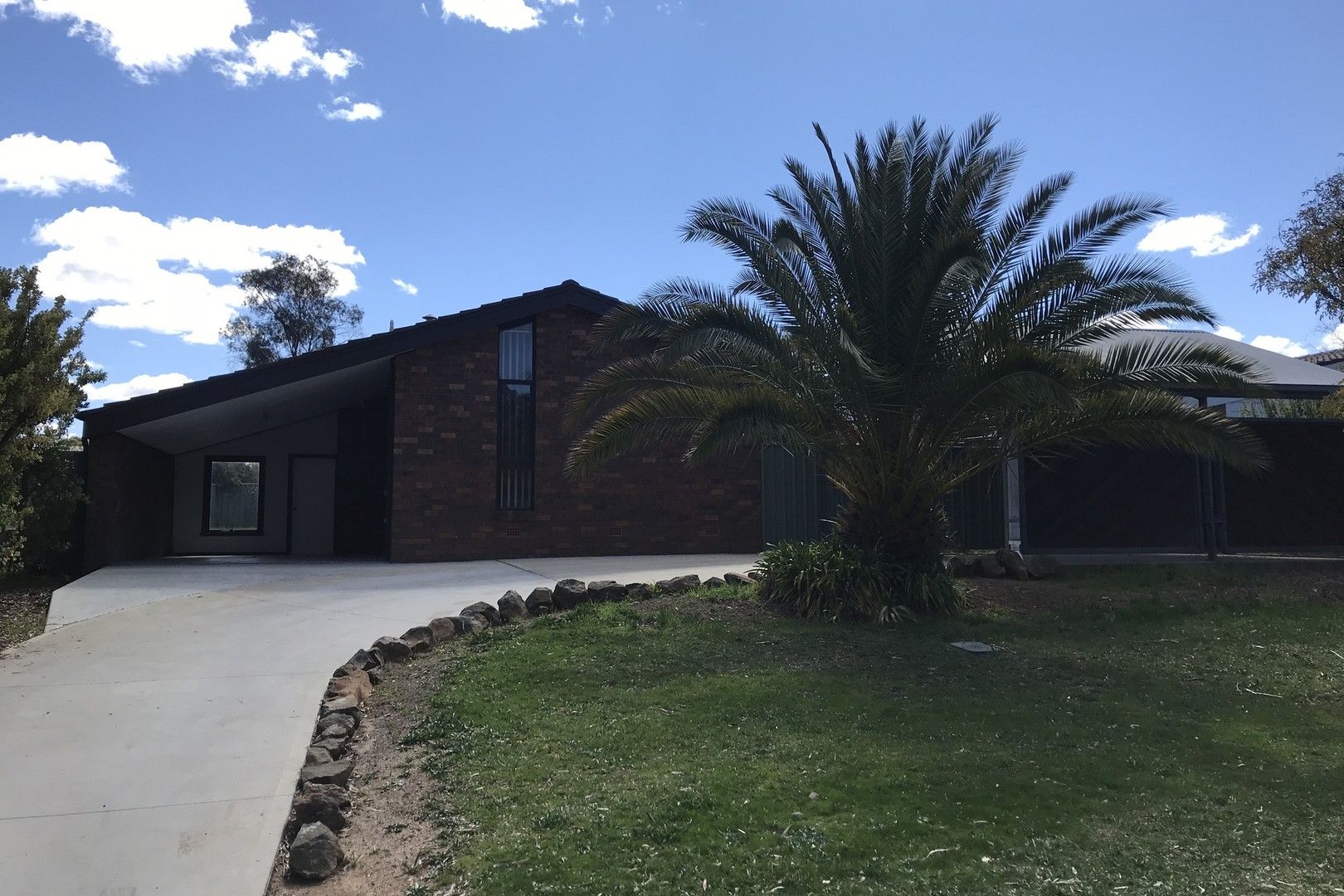 3 bedrooms House in 14 Keithian Place ORANGE NSW, 2800