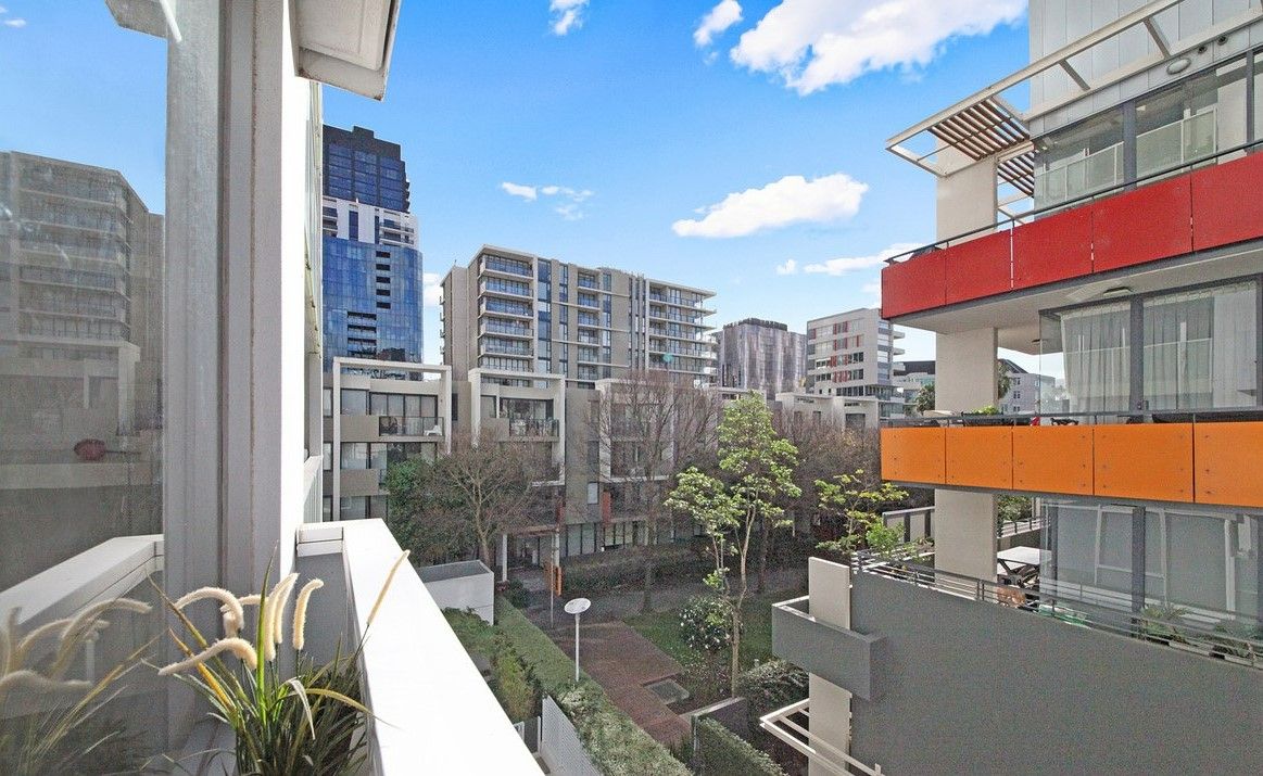 1 bedrooms Apartment / Unit / Flat in 202/77 River Street SOUTH YARRA VIC, 3141