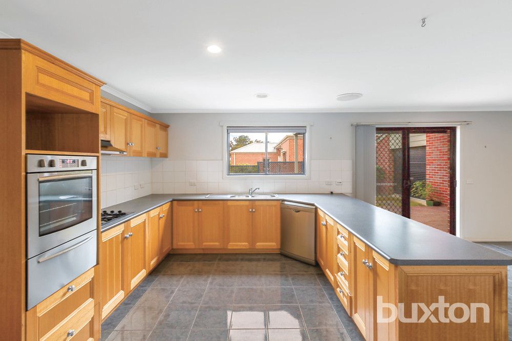 429 Tinworth Avenue, Mount Clear VIC 3350, Image 1