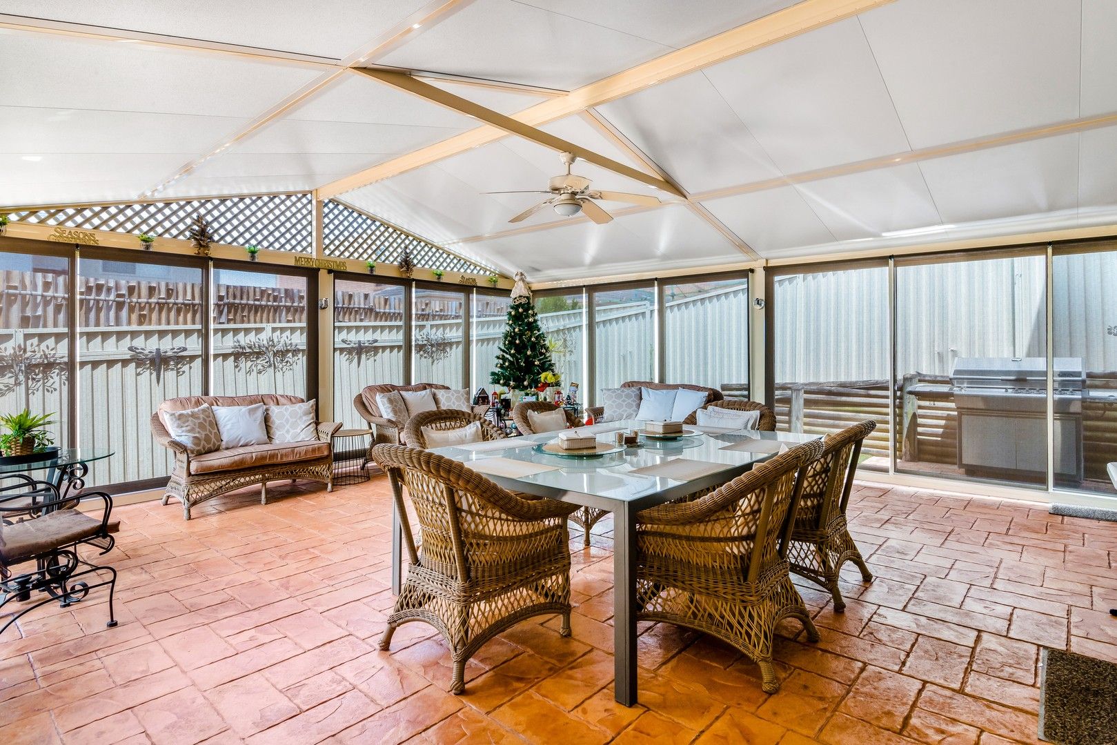 14 Herrick Close, West Hoxton NSW 2171, Image 1