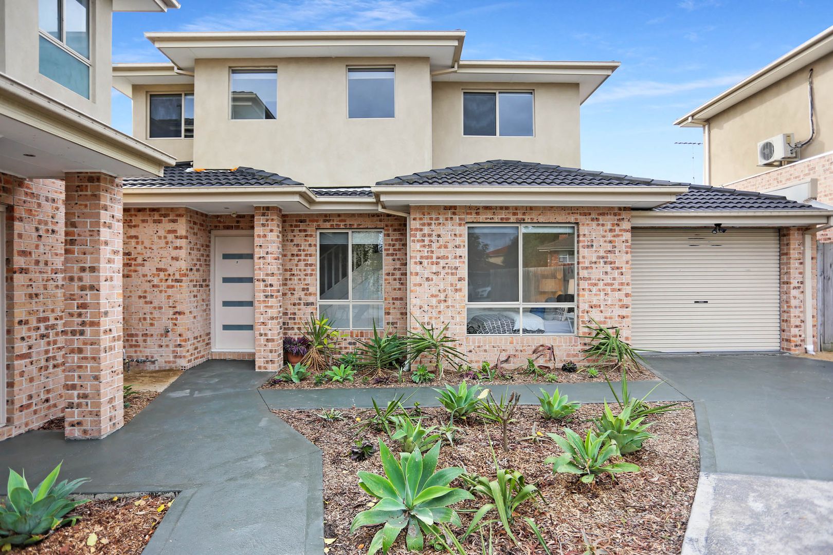 2/11 Dutton Court, Meadow Heights VIC 3048, Image 1