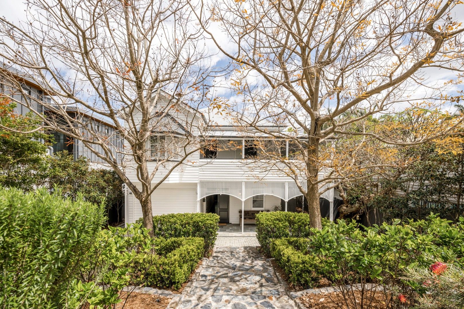 5 bedrooms House in 24 Birkalla Street BULIMBA QLD, 4171