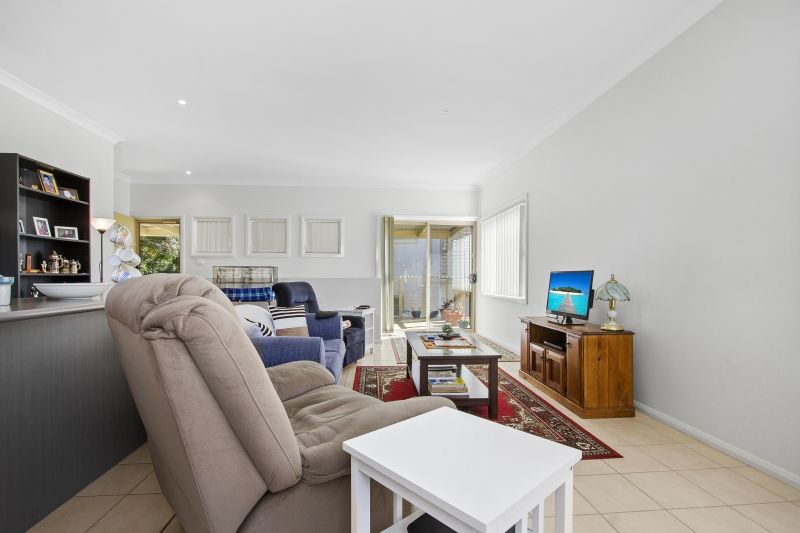 10/63 Leo Drive, Narrawallee NSW 2539, Image 2