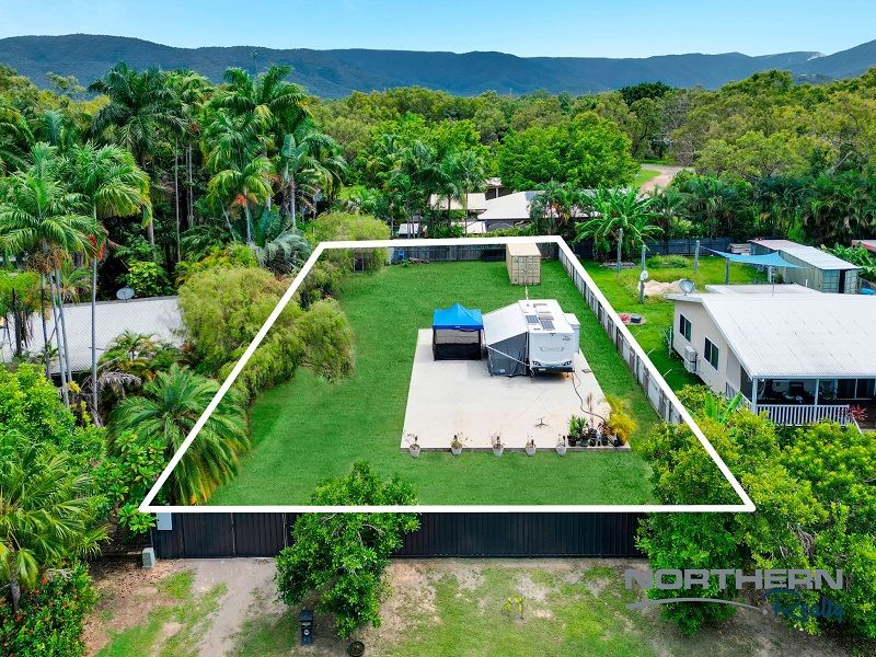 171 Ocean Parade, Balgal Beach QLD 4816, Image 0