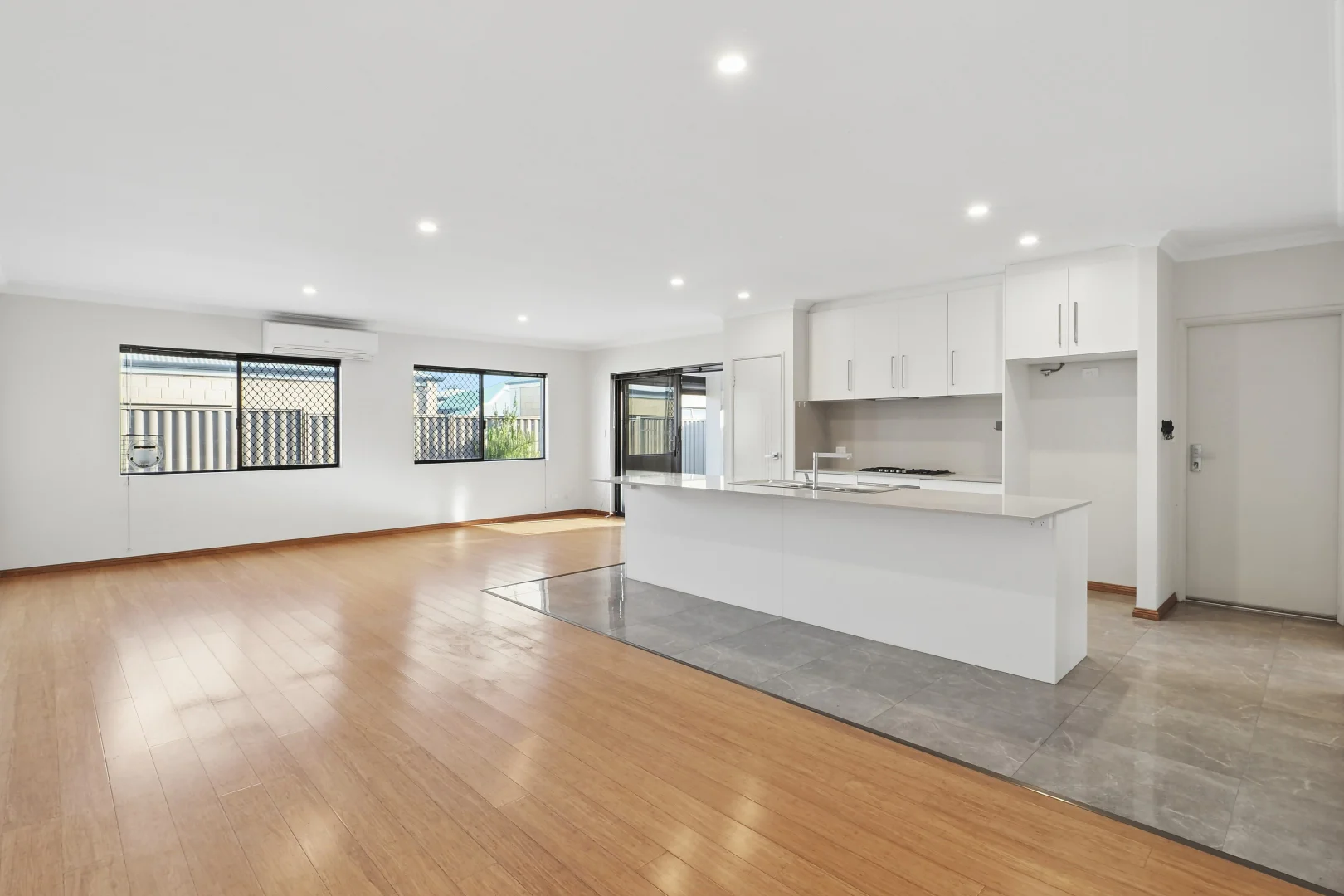 Additional image 11 of 574A Morley Dr, Morley WA 6062