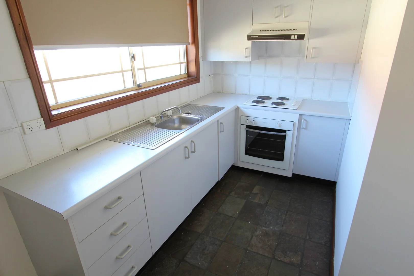 Primary image of 8/8 Thelma Street, Lurnea NSW 2170