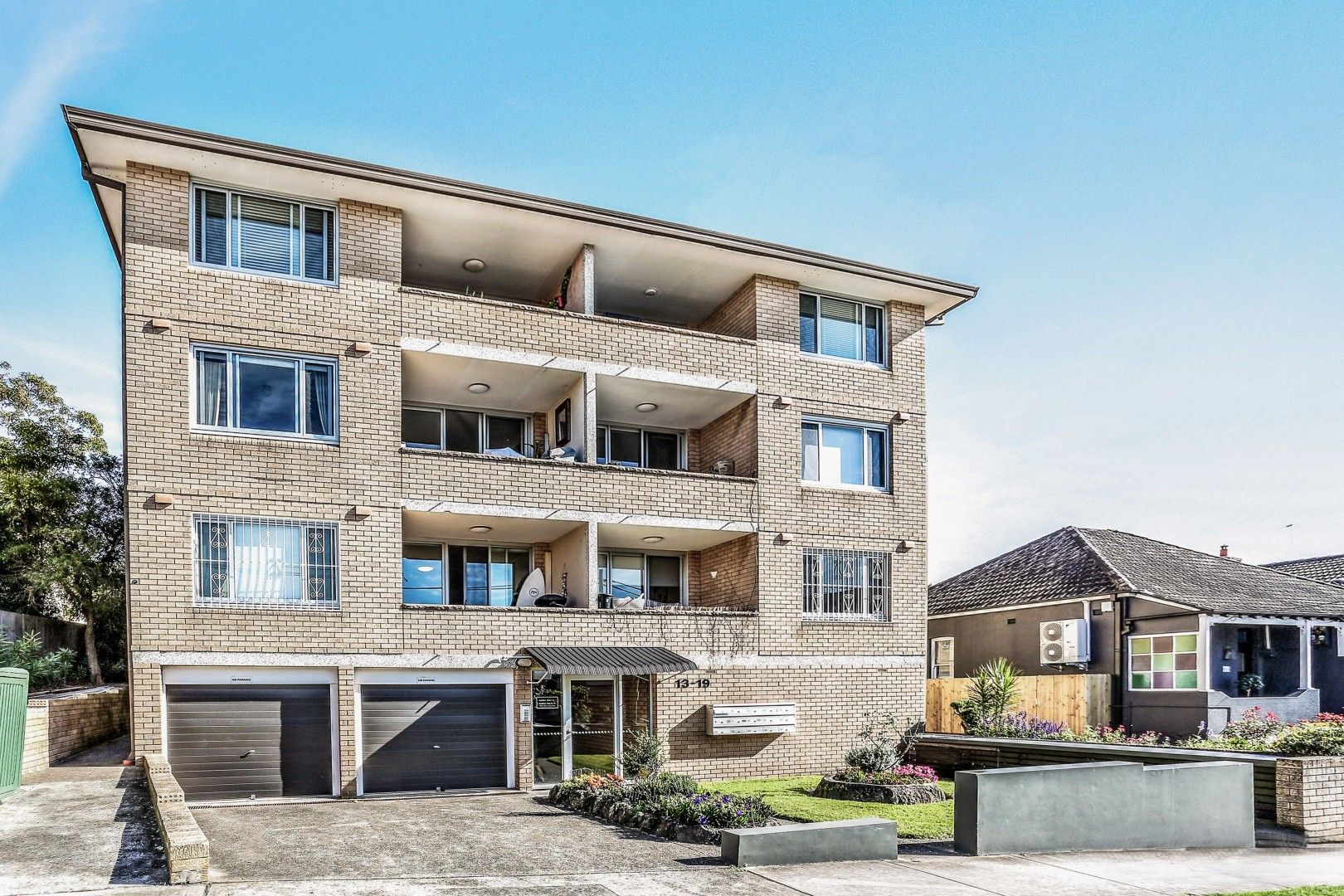 2 bedrooms Apartment / Unit / Flat in 2/13 Glen Street BONDI NSW, 2026