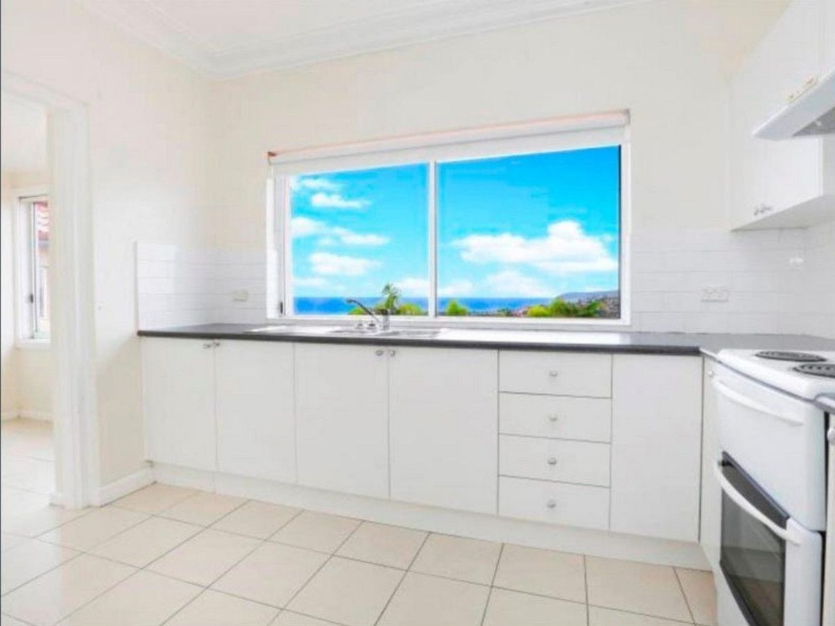 1 bedrooms Apartment / Unit / Flat in 2/23 Quirk Street DEE WHY NSW, 2099