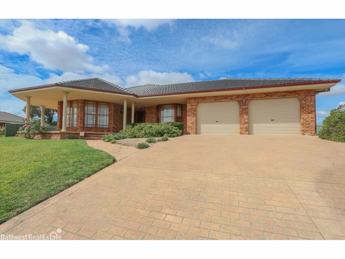 9 Magnolia Close, Kelso NSW 2795, Image 0