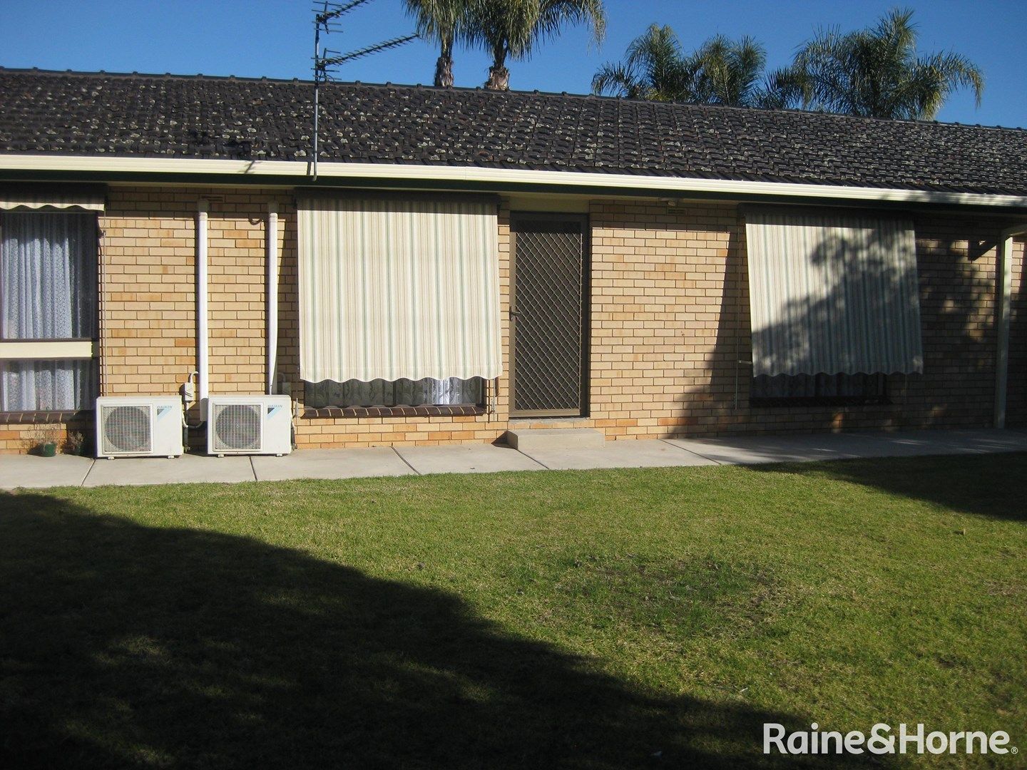 4/2 Inglis Street, Lake Albert NSW 2650, Image 0