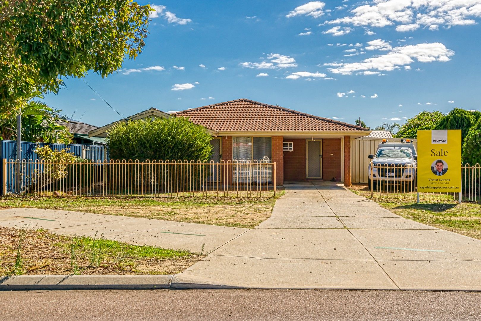 142 Seville Drive, Seville Grove WA 6112, Image 0