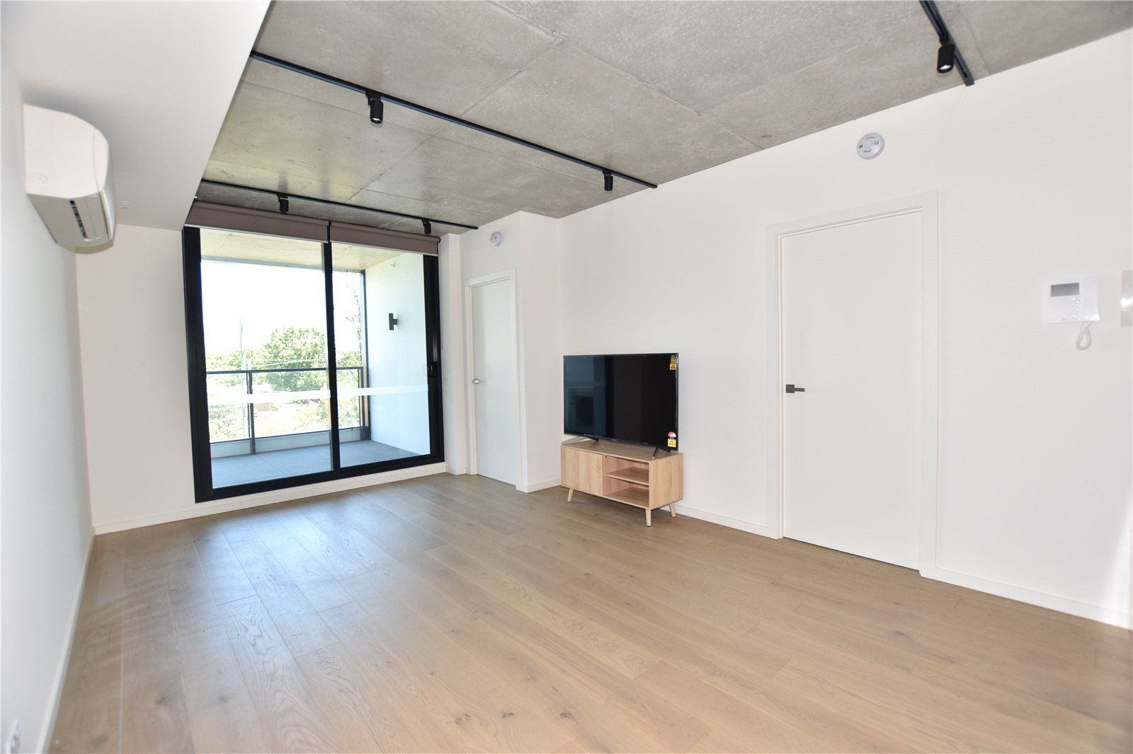 2 bedrooms Apartment / Unit / Flat in 309/8 Lygon Street BRUNSWICK EAST VIC, 3057