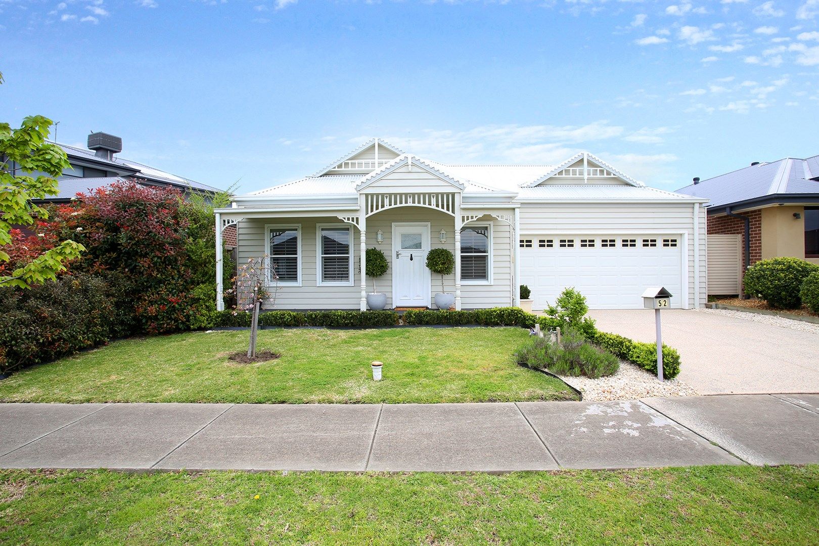 52 Riverstone Boulevard, Clyde North Property History & Address