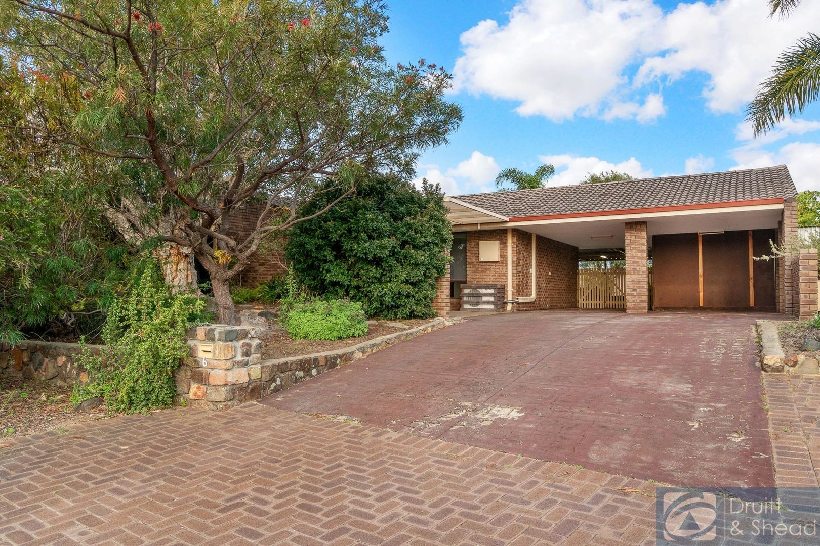 6 Defoe Court, Kingsley WA 6026, Image 1