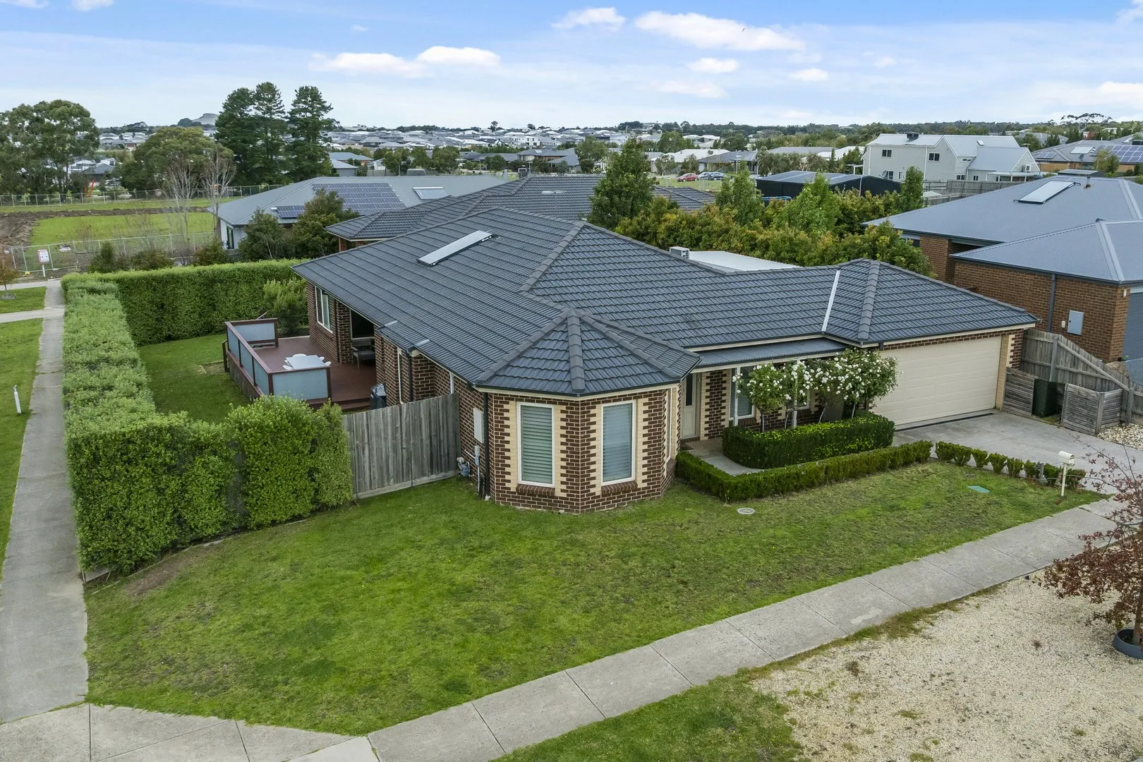 Flexible Living with Separate Studio  Low-Maintenance Gisborne Lifestyle
