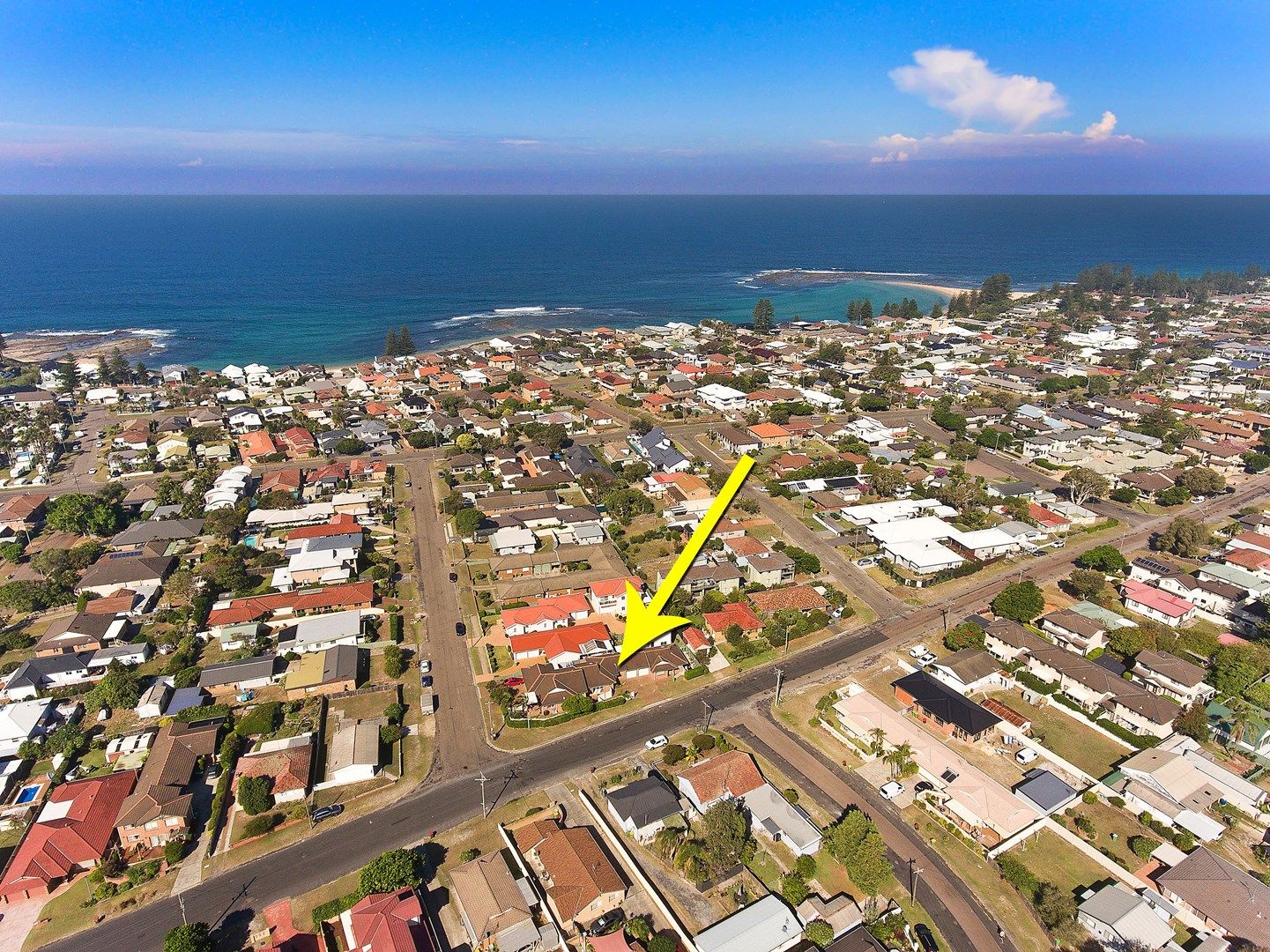 2/1 Karooah Avenue, Blue Bay NSW 2261, Image 1