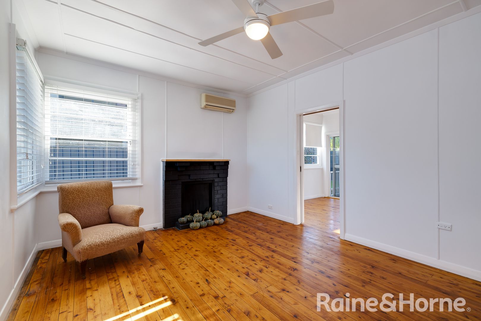 86 Hill Street, Belmont NSW 2280, Image 1