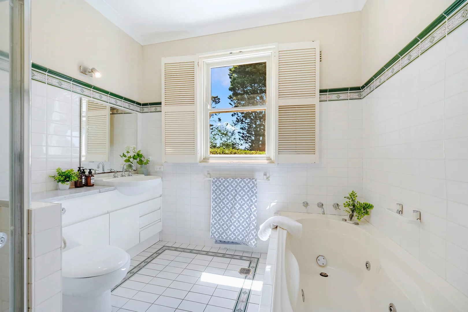 Additional image 10 of 166 Ray Road, Epping NSW 2121