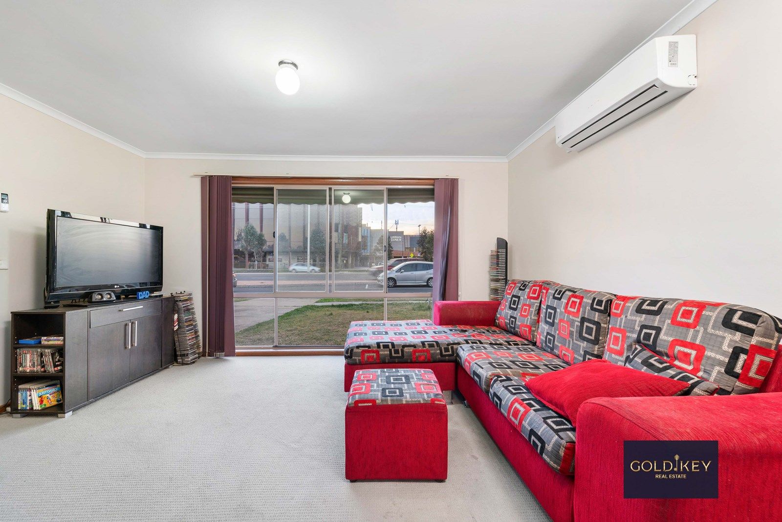 1/106 Derrimut Road, Hoppers Crossing VIC 3029, Image 2