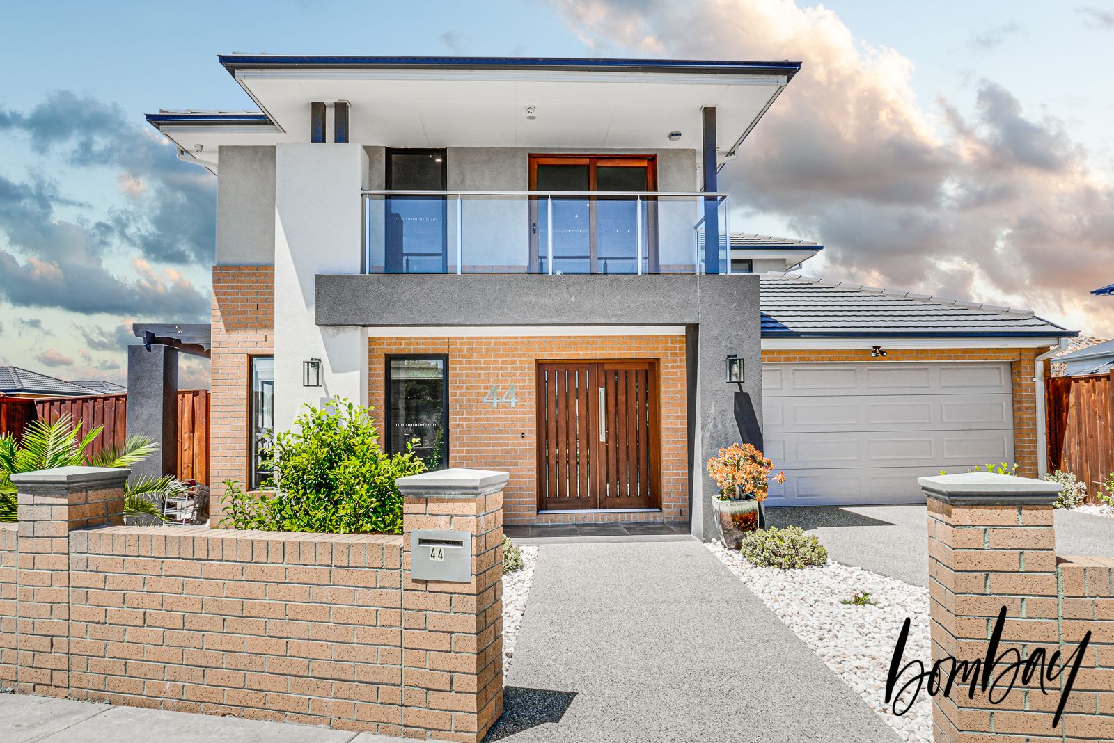 4 bedrooms House in 44 Grenache Road WOLLERT VIC, 3750