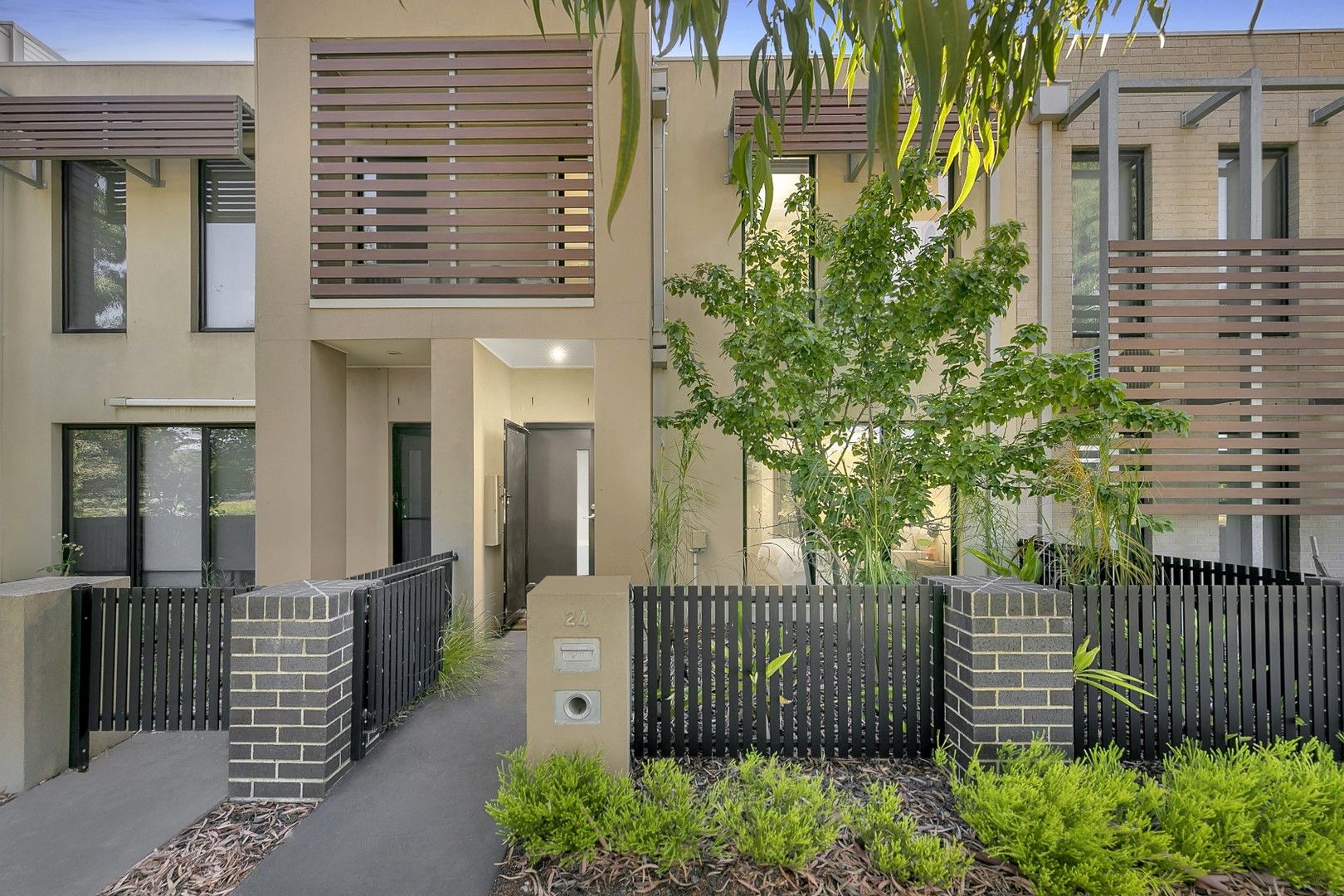 24 Grenville Walk, Lalor VIC 3075, Image 0