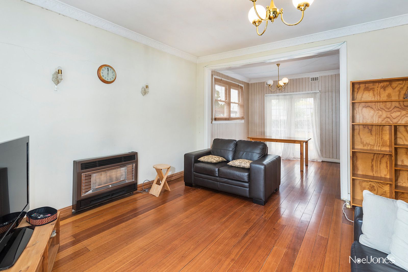 18 Patricia Road, Blackburn VIC 3130, Image 2