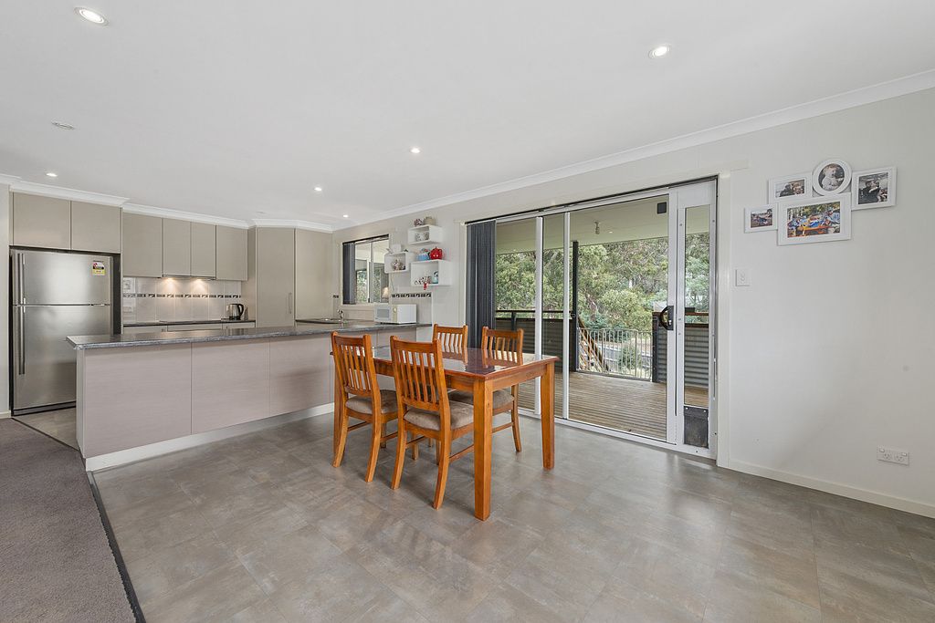 18 Arunta Crescent, Chigwell TAS 7011, Image 2