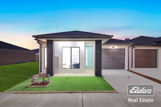 Picture of 40 Palmdale Crescent, MAMBOURIN VIC 3024