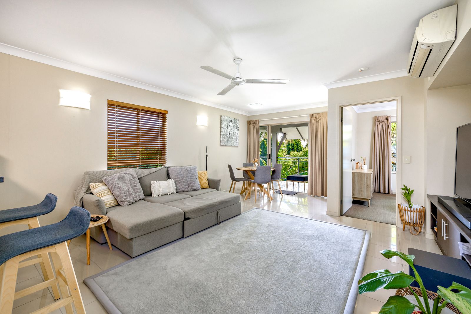 1227/37-41 Mann Street, Westcourt QLD 4870, Image 1