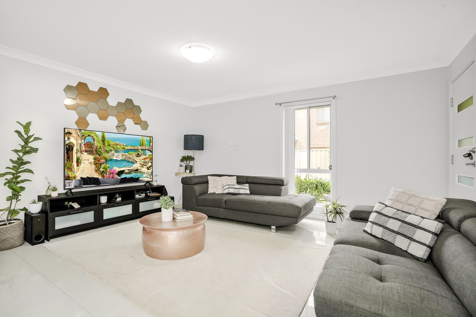 1/24 Brisbane Street, Oxley Park NSW 2760, Image 1