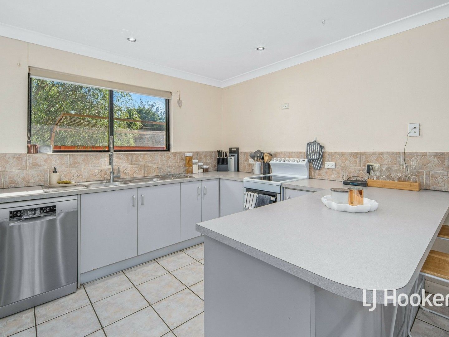 3/8 Esther Court, Larapinta NT 0875, Image 0