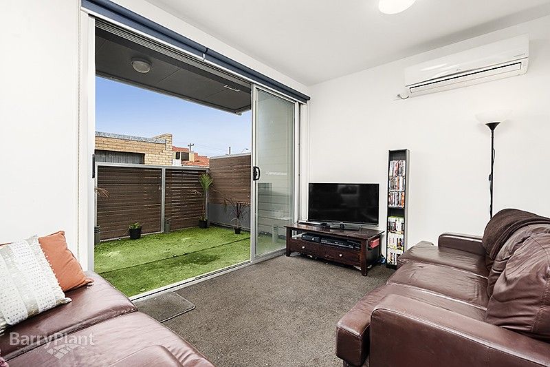 6/2 Middleborough Road, Burwood East VIC 3151, Image 2