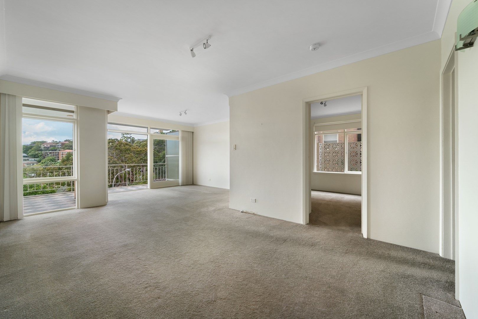 3 bedrooms Apartment / Unit / Flat in 9/6 Rose Crescent MOSMAN NSW, 2088