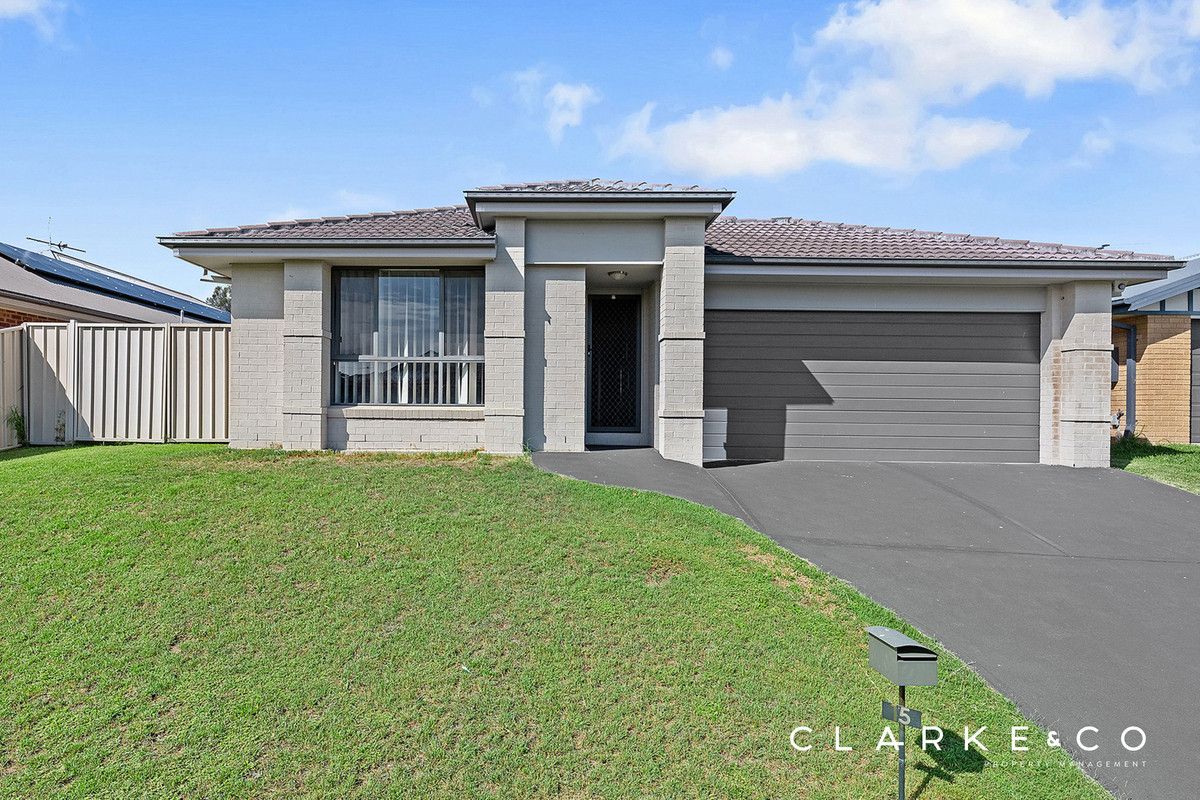 15 Strutt Crescent, Metford NSW 2323 - House For Rent | Domain