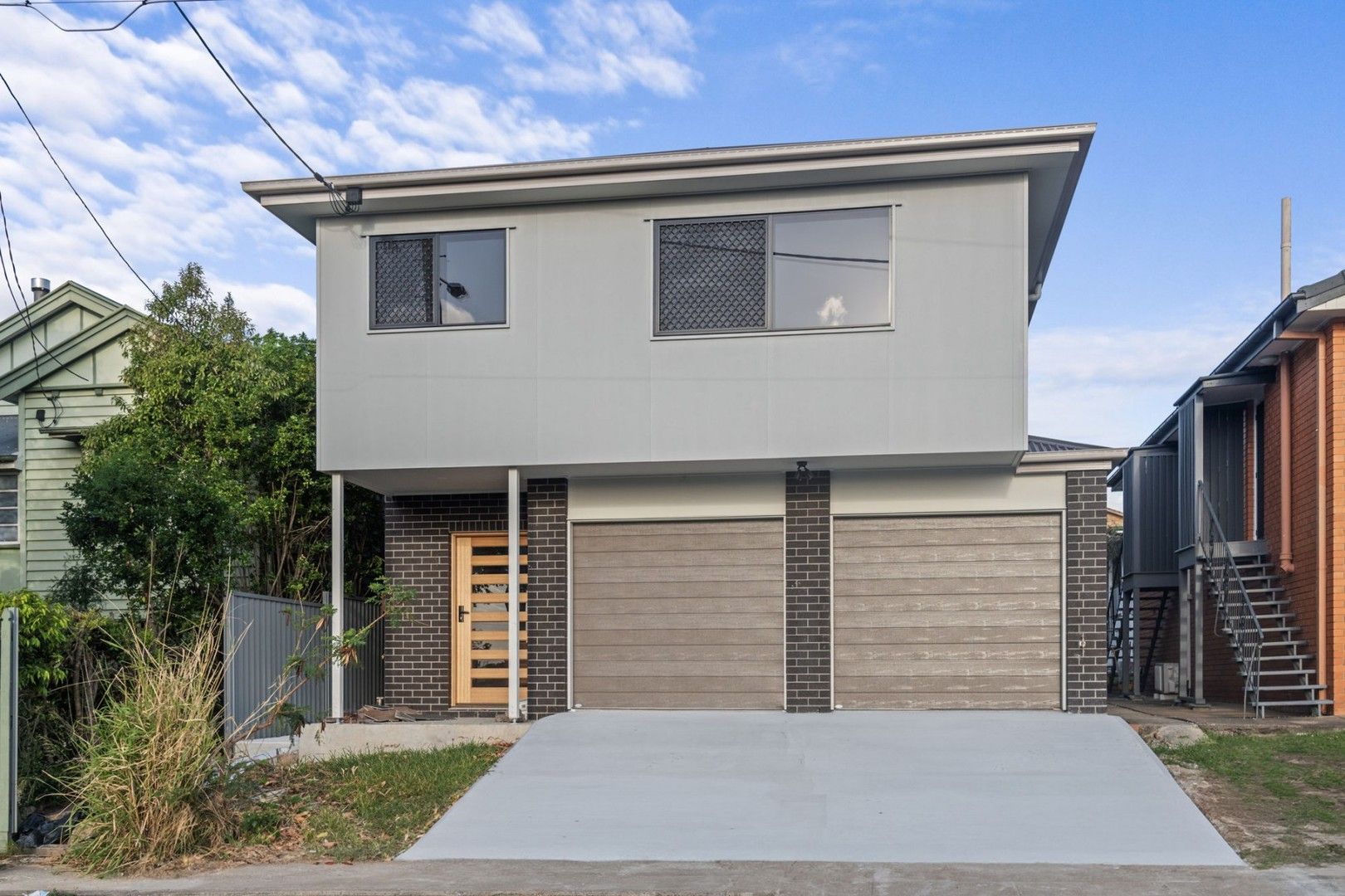 4 bedrooms House in 1/169 Hudson Road WOOLOOWIN QLD, 4030