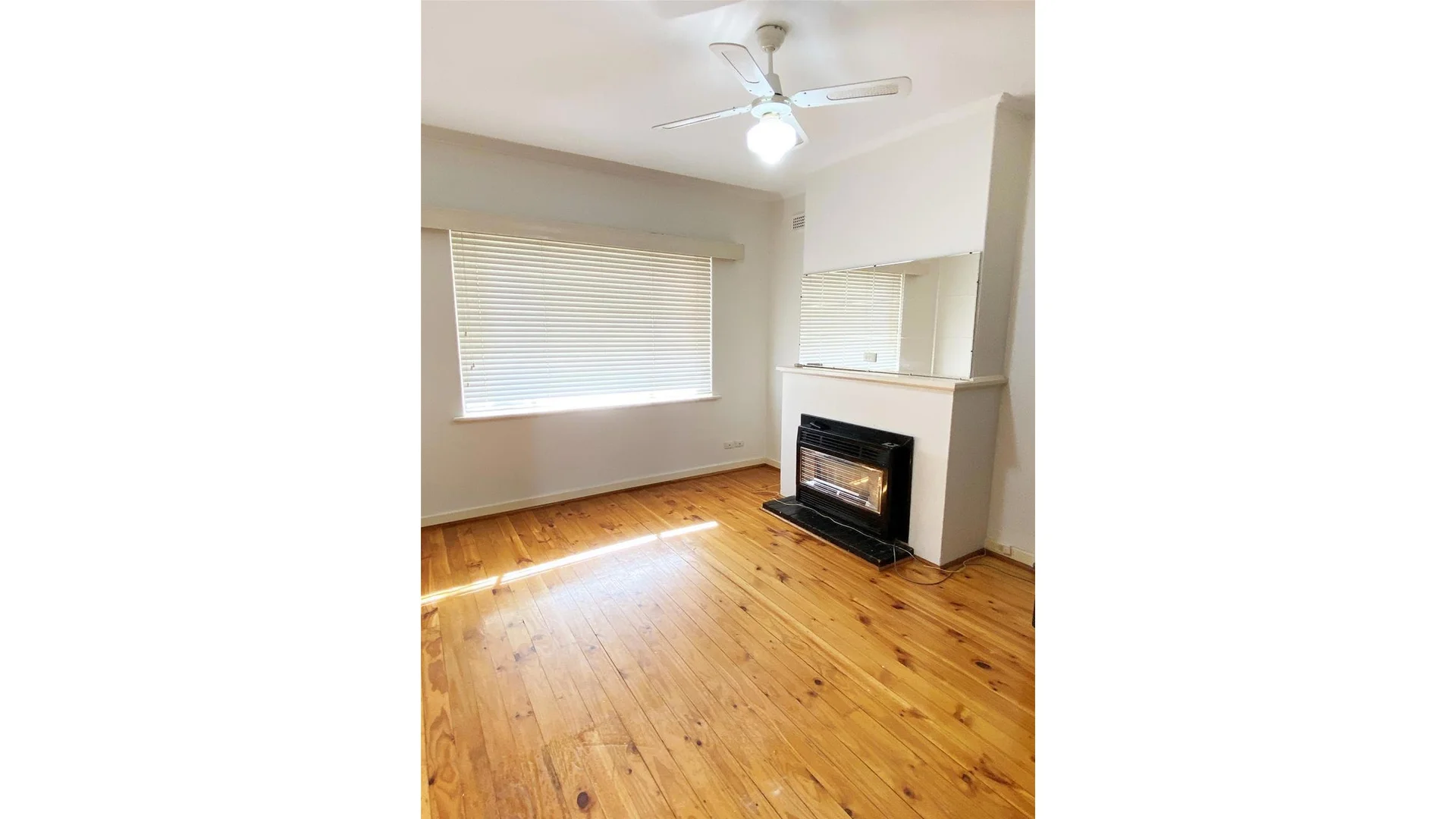 Additional image 5 of 16 McLachlan Avenue, Glenelg North SA 5045