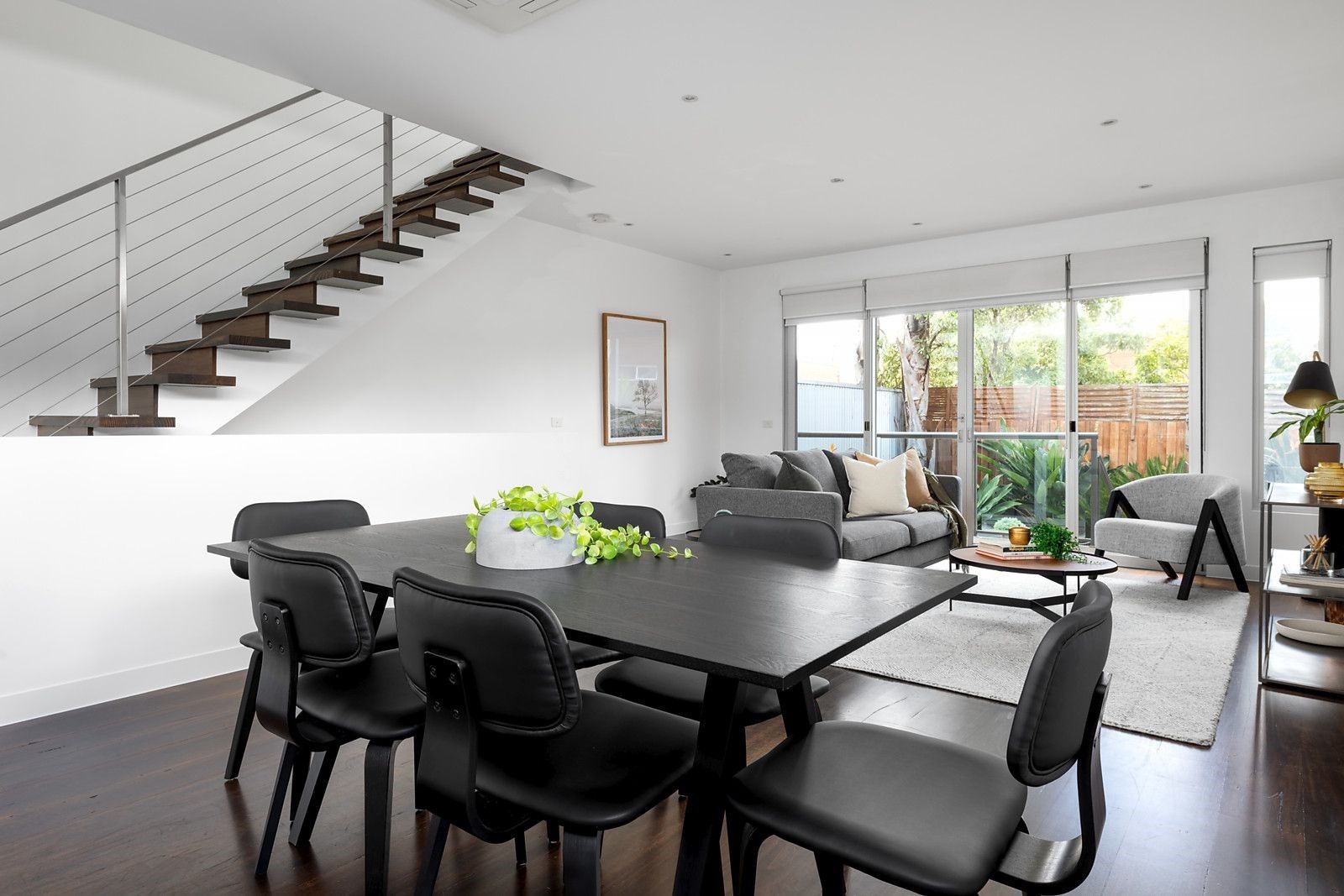 3 bedrooms Apartment / Unit / Flat in 8/138A Hoffmans Road ESSENDON VIC, 3040